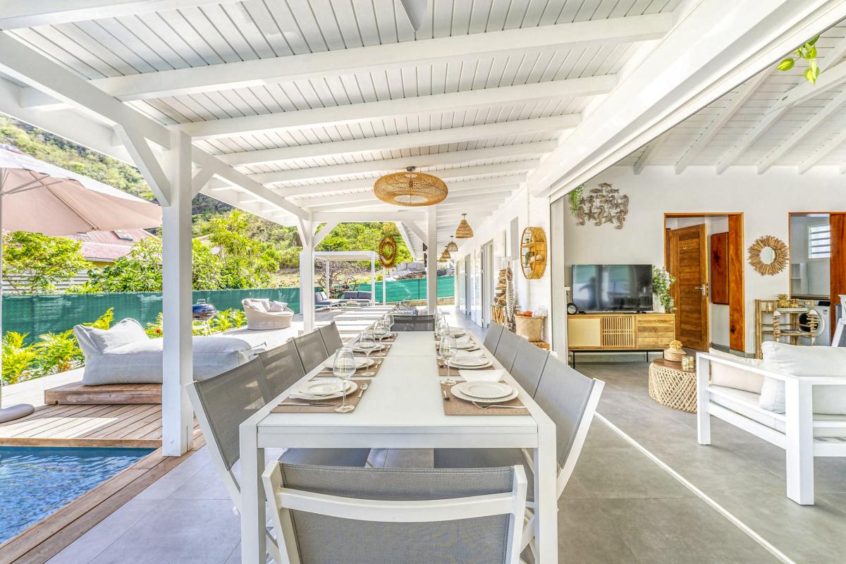 5.A louer villa avec piscine et Terre de haut Les Saintes- Villa Boheme
